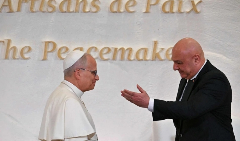 Lübnan Cumhurbaşkanı Aun tecrit girişimlerini Papa