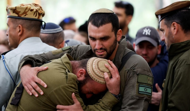 Maariv: Gazze savaşı İsrail’i tüketiyor