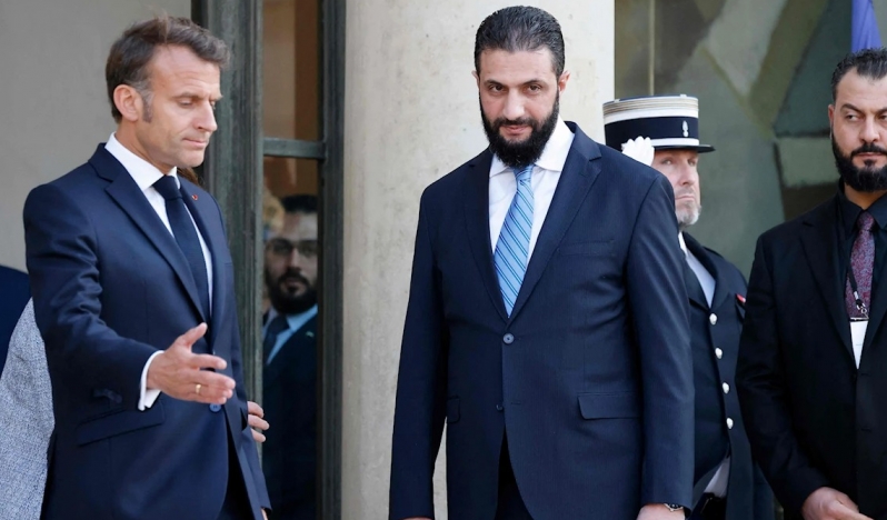 Macron ile Colani arasında telefon görüşmesi