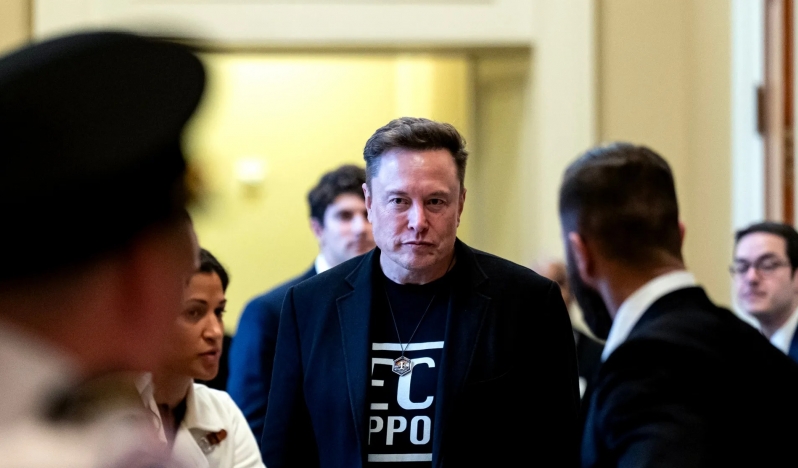 Musk, Trump ile kavgasının ardından Demokratları desteklemeye hazır