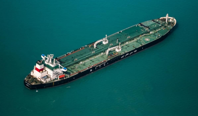 Petrol 98 dolara yaklaştı, Asya borsaları düştü