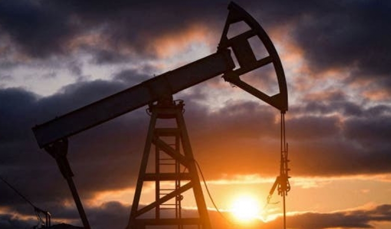 Petrol fiyatları son iki yılın en sert düşüşünü yaşadı