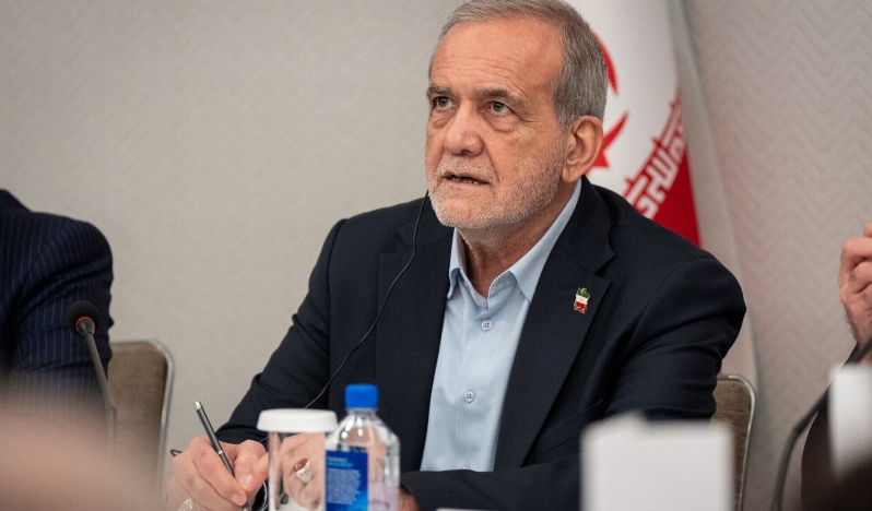 Pizişkiyan: İran