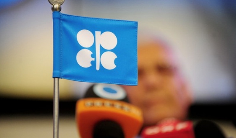 Reuters anketi: OPEC petrol üretimi haziran ayında yükseldi