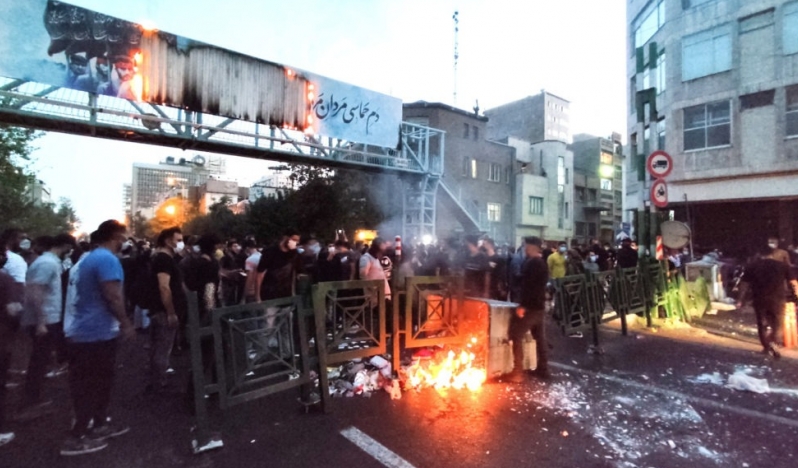 Reuters: MİT, sınır ötesinden gelen silahlı gruplar konusunda İran