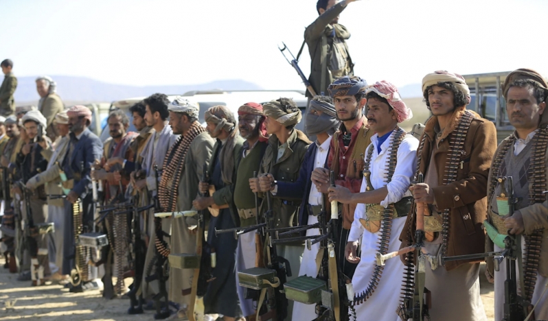 Riyad Doğu Yemen’de yeni cephe açıyor; Sanaa karşılık veriyor