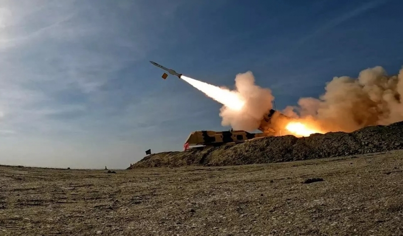 Rus analist Rojin İran