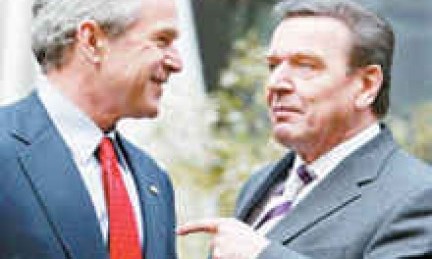 Schröder:Bush’un Allah’tan korktuğunu söylemesi garip