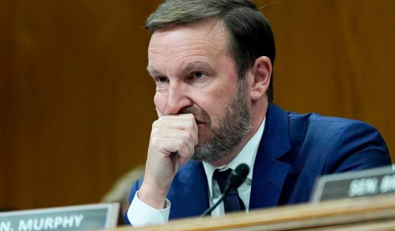Senatör Murphy: İran savaşı ABD