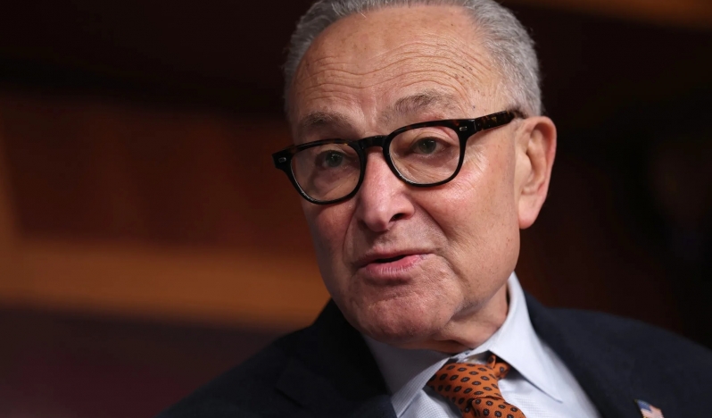 Senatör Schumer: Kongre ve Beyaz Saray kumarhaneye dönüşüyor
