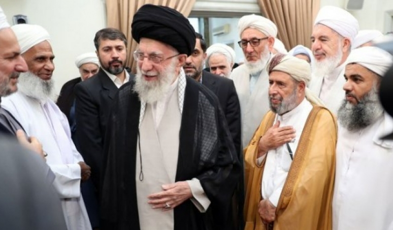 Sünni alimlerden Ayetullah Hamenei’ye destek mektubu