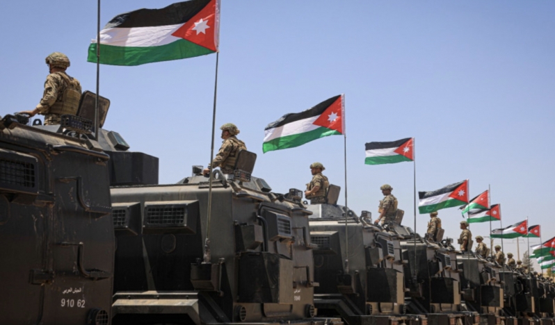 Suudiler, Yemen hava sahasını vuruyor