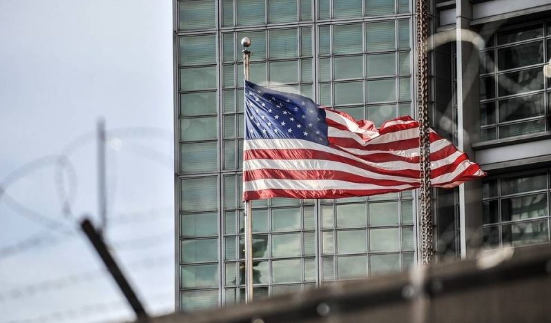 Trump, 12 ülkenin vatandaşlarına daha ABD