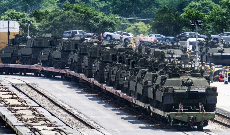 Trump, doğum gününde 40 milyon dolarlık geçit töreni düzenleyecek