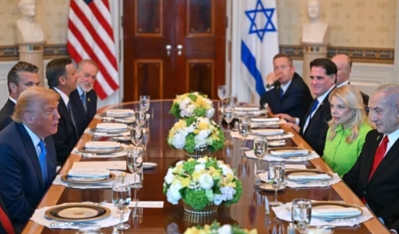 Trump: Hamas ile İsrail arasında ateşkesin önünde engel görmüyorum