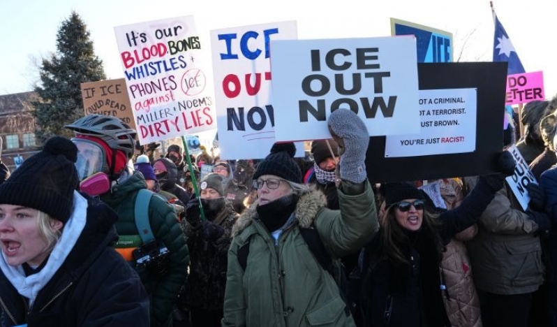 Trump yönetimi artan direniş karşısında geri adım atıyor