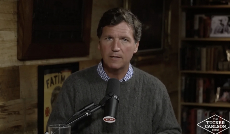 Tucker Carlson: Dünya dehşet içinde izliyor, İran harekete geçiyor