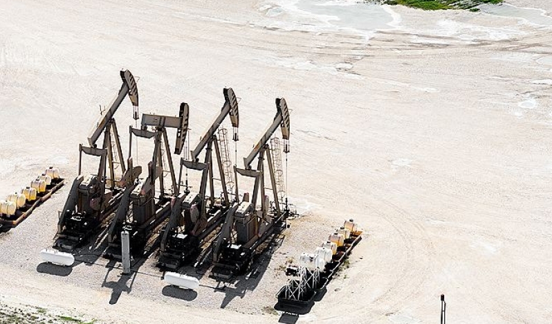 Uluslararası Enerji Ajansı piyasaya 412 milyon varil petrol sürüyor