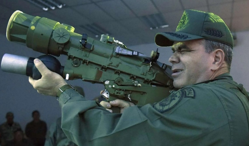 Venezuela, ABD’nin tacizlerine tatbikatla yanıt verdi
