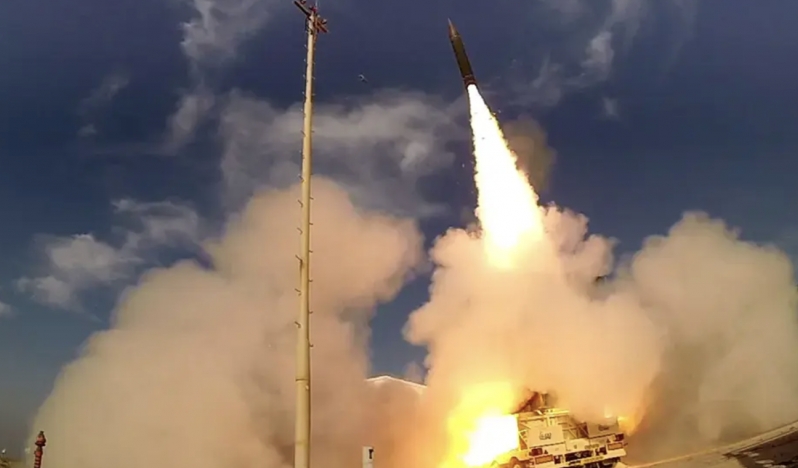 Walla: Önleyici füze stoklarımız kritik eşikte