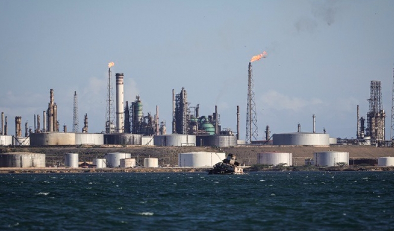 Washington, Amerikan şirketlerine Venezuela petrolü için yeşil ışık yaktı